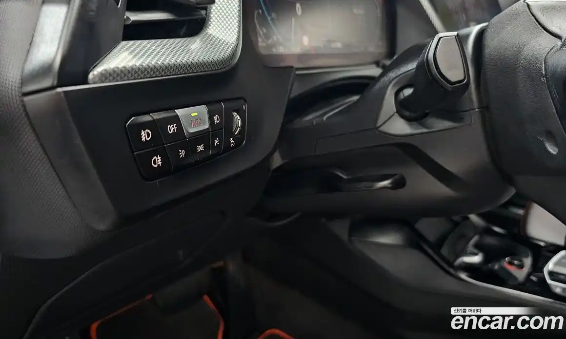 BMW 1 серия 2021 2.0 автомат (гидро), фото 25
