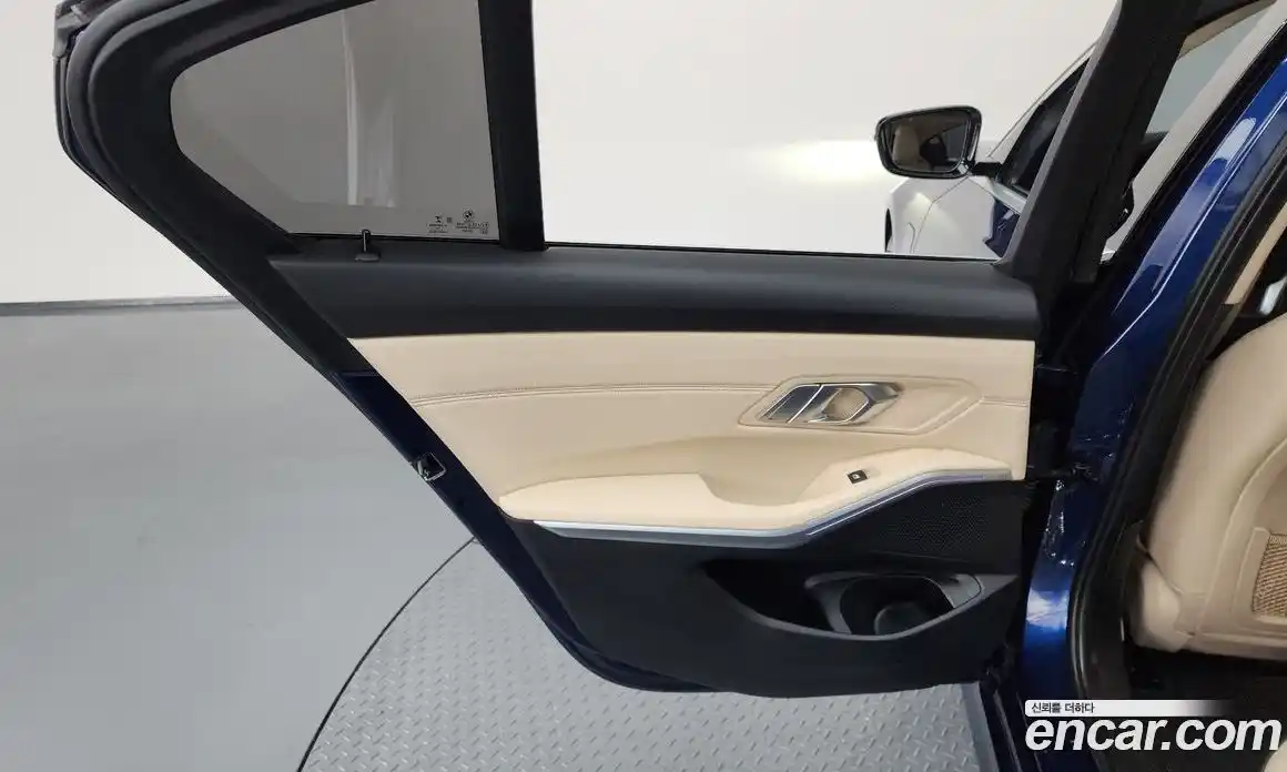 BMW 3 серия 2020 2.0 автомат (гидро), фото 14