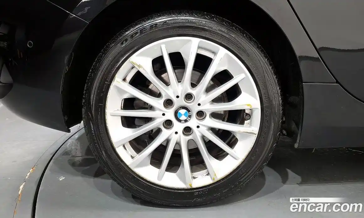 BMW 1 серия 2020 2.0 автомат (гидро), фото 5