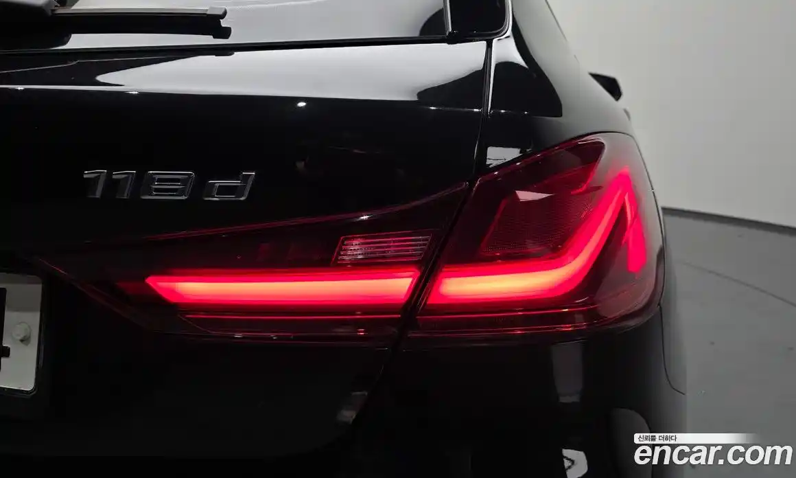 BMW 1 серия 2020 2.0 автомат (гидро), фото 9