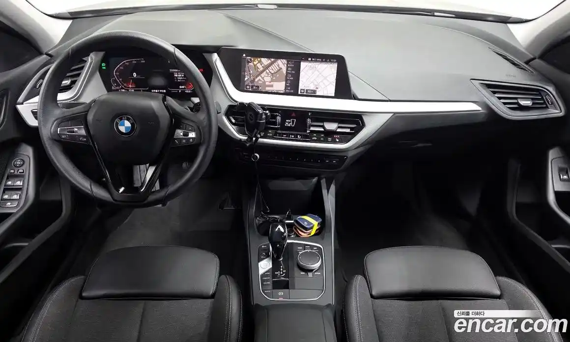 BMW 1 серия 2020 2.0 автомат (гидро), фото 10