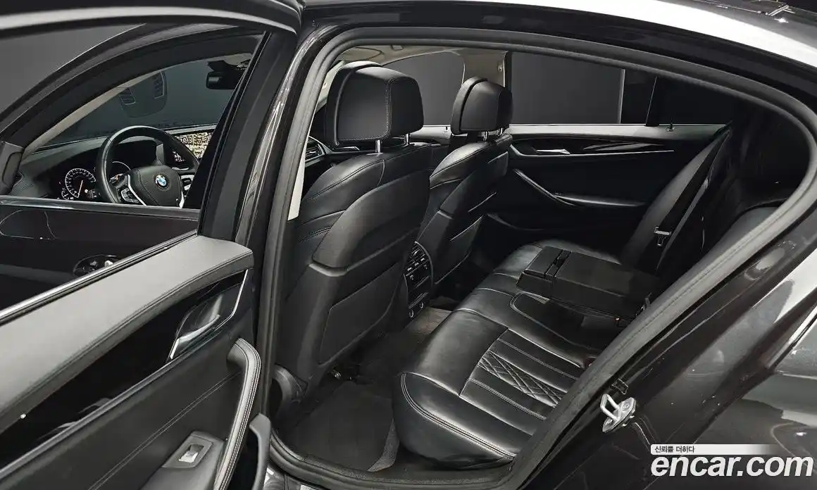 BMW 5 серия 2019 2.0 автомат (гидро), фото 18
