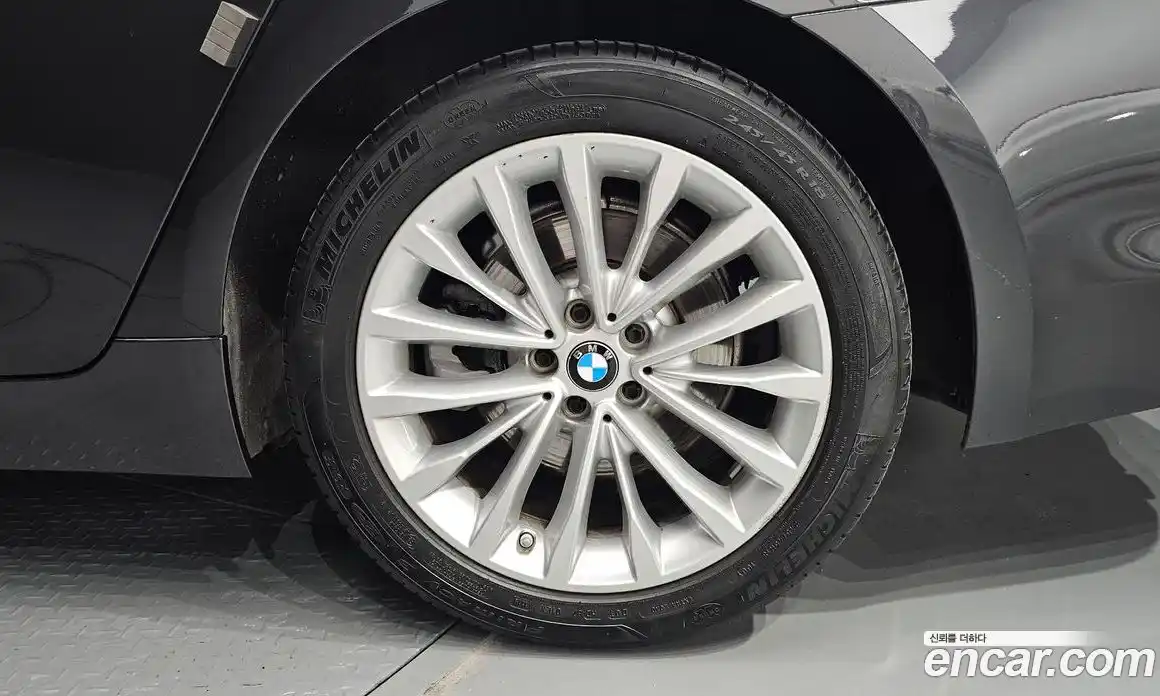 BMW 5 серия 2019 2.0 автомат (гидро), фото 7