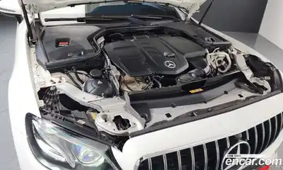 Mercedes-Benz E-Class 2018 1.9 автомат (гидро), миниатюра 5