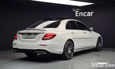 Mercedes-Benz E-Class 2017 2.0 автомат (гидро), миниатюра 2
