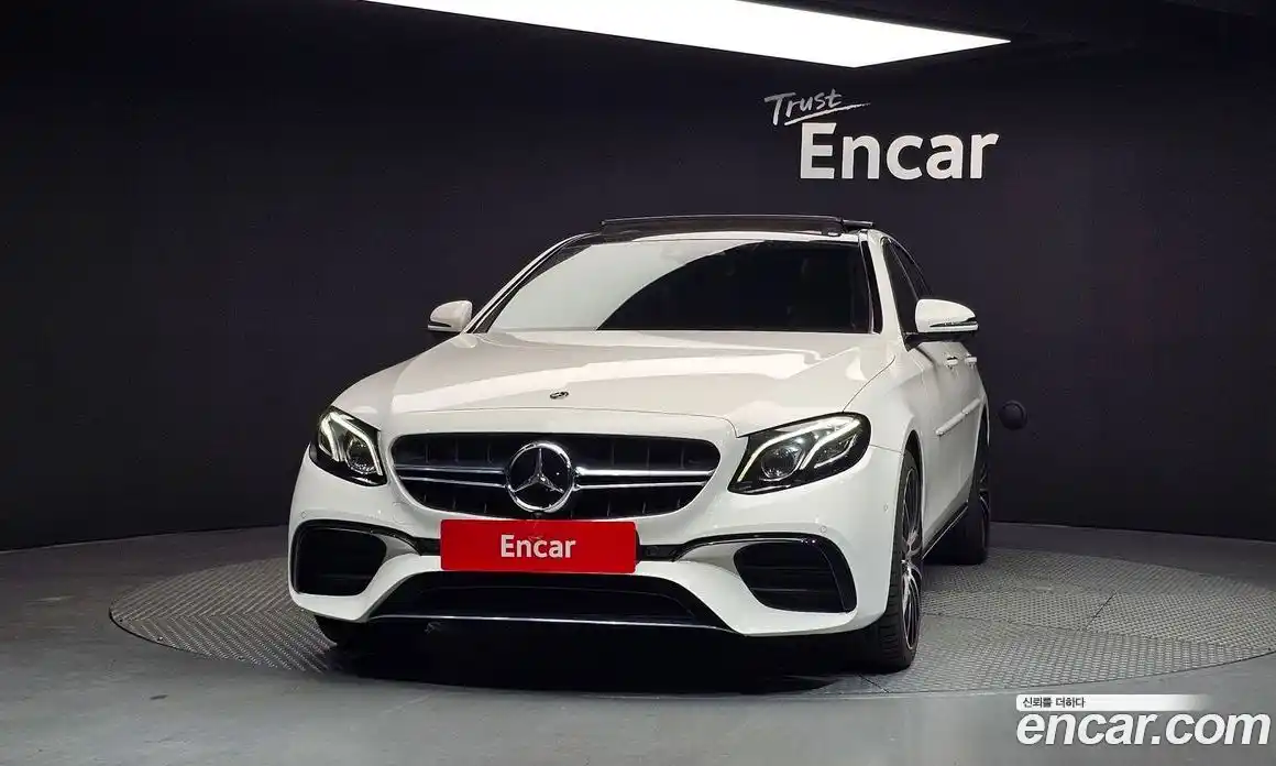 Mercedes-Benz E-Class 2017 2.0 автомат (гидро), фото 3