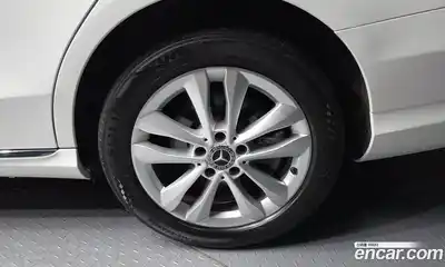 Mercedes-Benz C-Class 2018 1.9 гидро, миниатюра 5