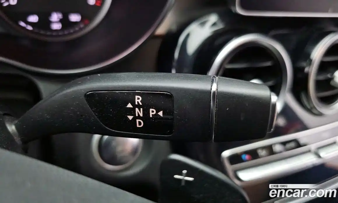 Mercedes-Benz C-Class 2017 2.1 гидро, фото 12 Mercedes-Benz C-Class 2017 2.1 гидро, фото 12