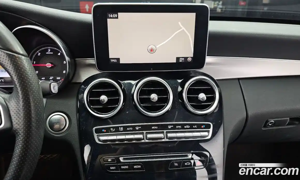 Mercedes-Benz C-Class 2017 2.1 гидро, фото 22 Mercedes-Benz C-Class 2017 2.1 гидро, фото 22