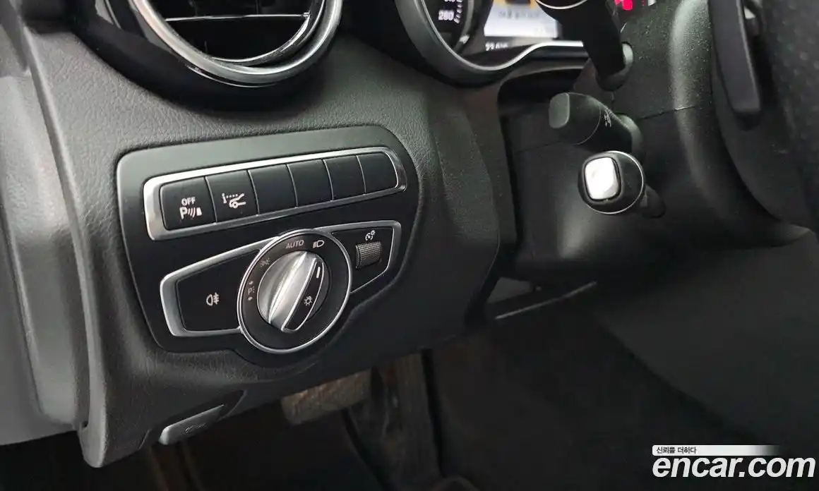 Mercedes-Benz C-Class 2017 2.1 гидро, фото 23 Mercedes-Benz C-Class 2017 2.1 гидро, фото 23