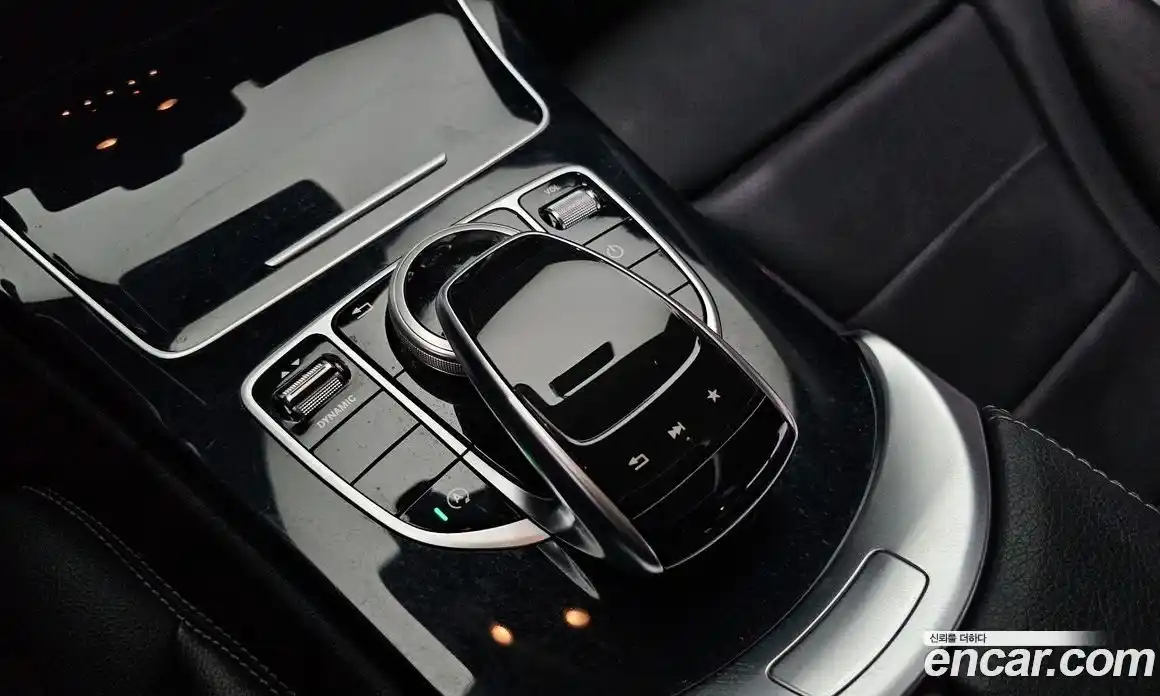 Mercedes-Benz C-Class 2017 2.1 гидро, фото 31 Mercedes-Benz C-Class 2017 2.1 гидро, фото 31
