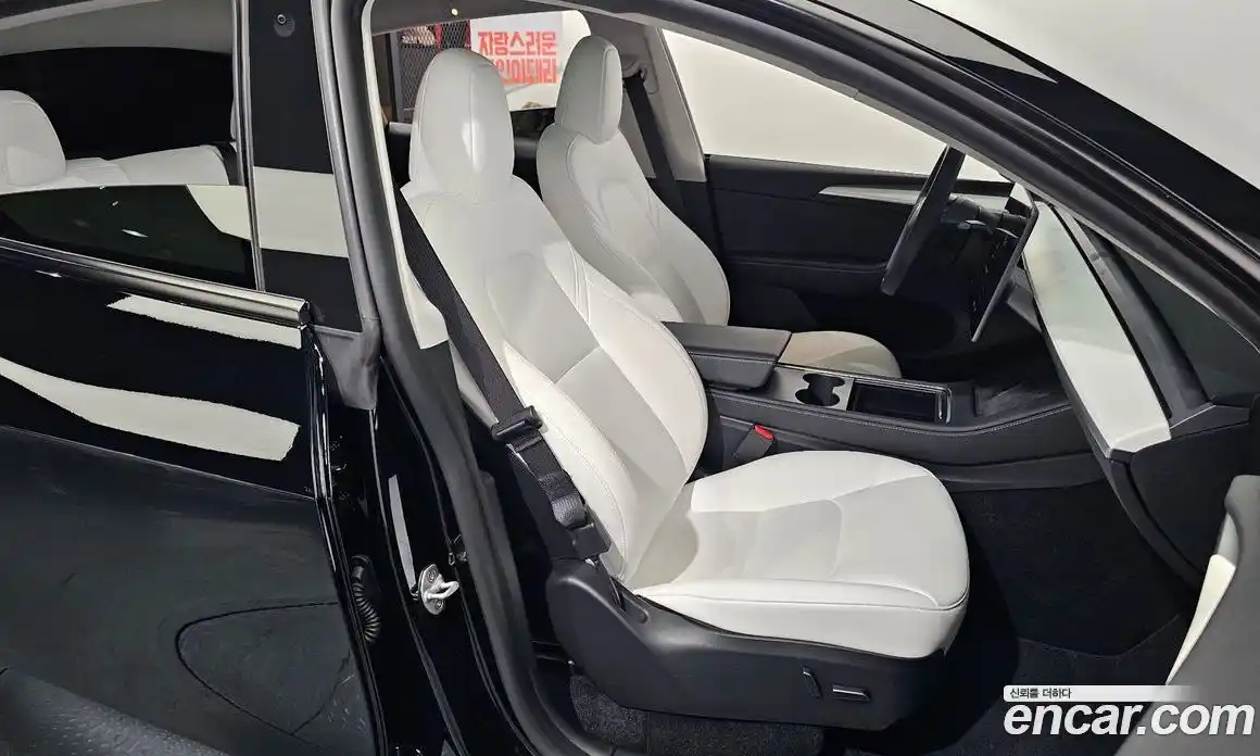 Tesla Model Y 2023 0.2 гидро, фото 16