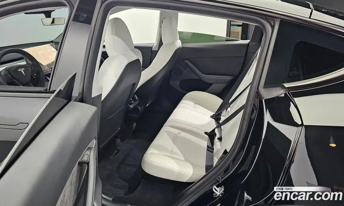 Tesla Model Y 2023 0.2 гидро, фото 17