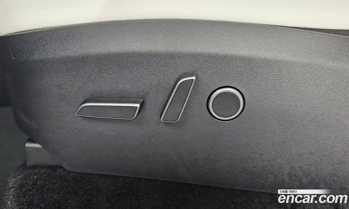 Tesla Model Y 2023 0.2 гидро, фото 26