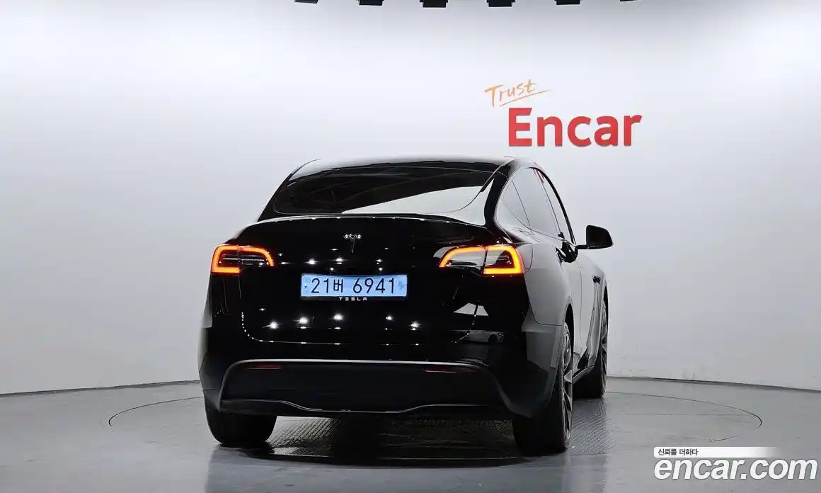 Tesla Model Y 2023 0.2 гидро, фото 4
