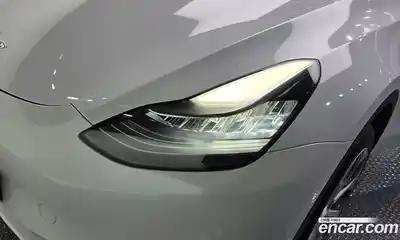 Tesla Model Y 2021 0.2 гидро, миниатюра 8