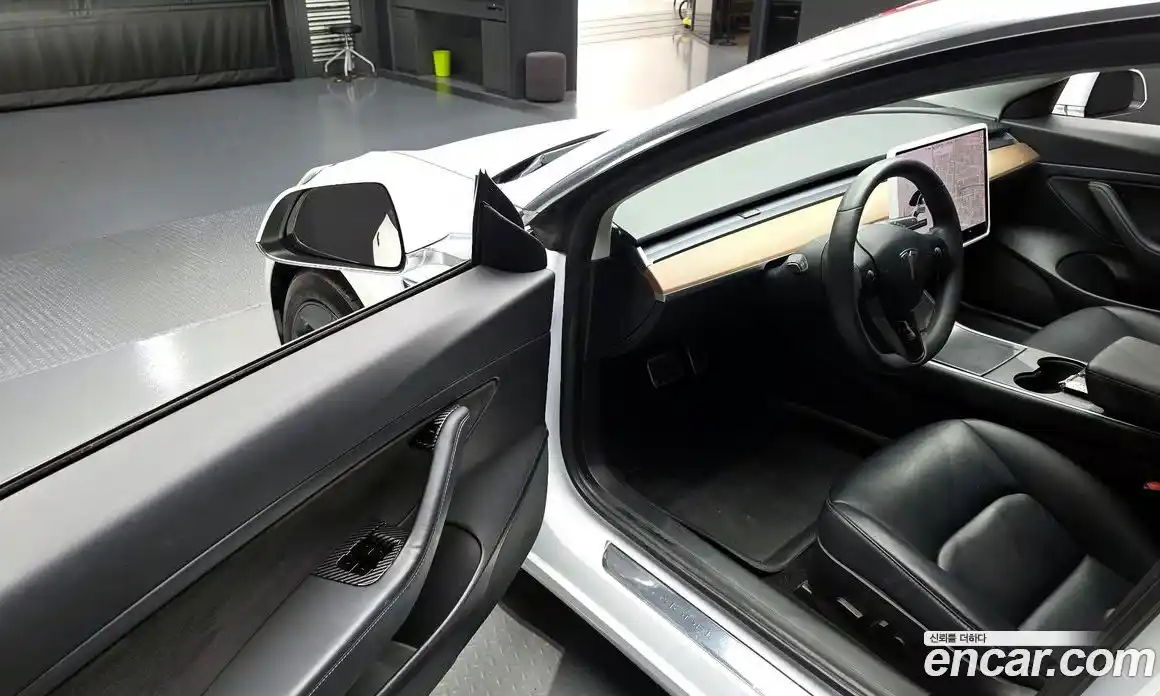 Tesla Model 3 2020 0.1 гидро, фото 13