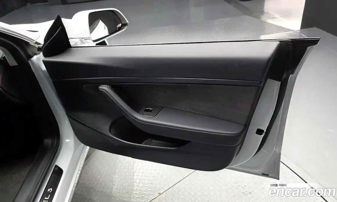 Tesla Model 3 2020 0.1 гидро, фото 14