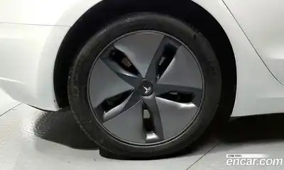 Tesla Model 3 2020 0.1 гидро, миниатюра 5