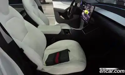 Tesla Model Y 2025 гидро, миниатюра 11
