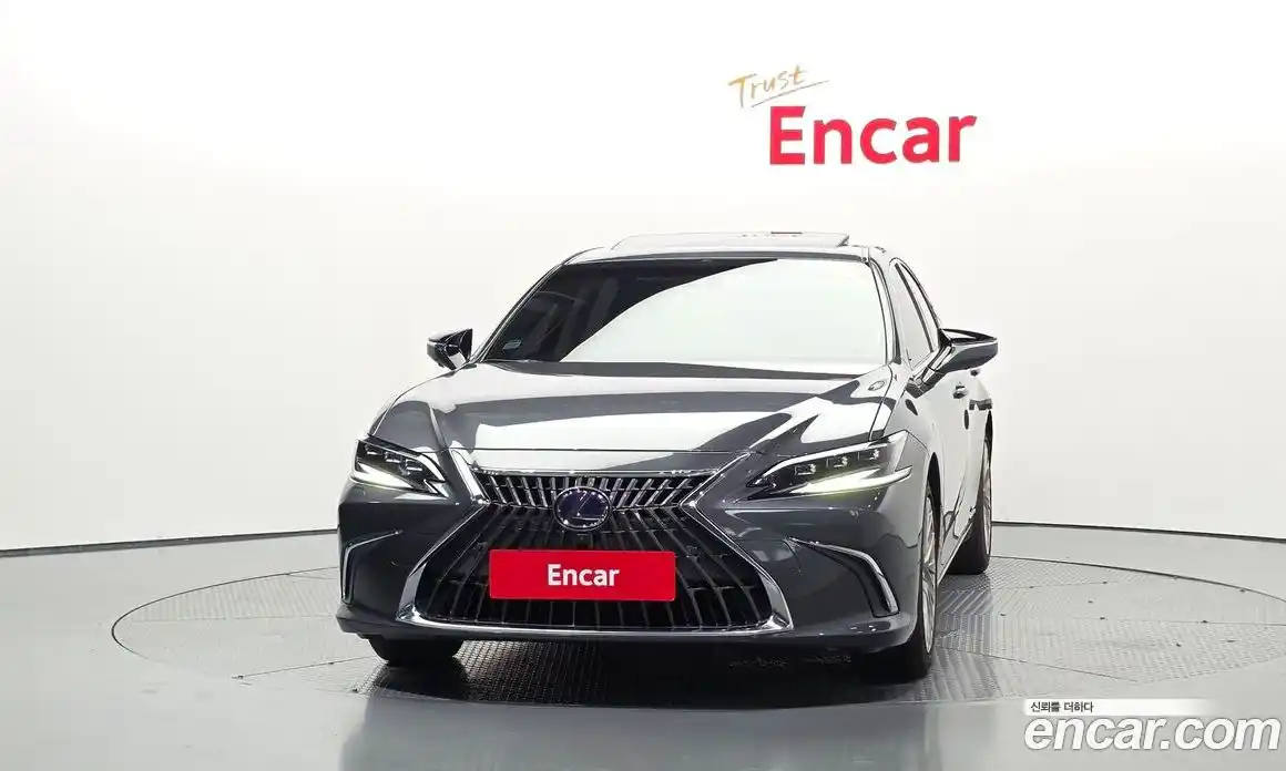 Lexus ES 2022 2.5 гидро, фото 3