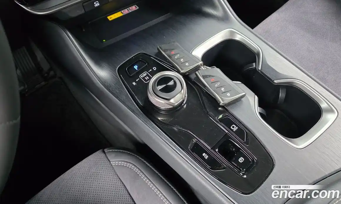 Lexus RZ 2023 0.2 гидро, фото 12