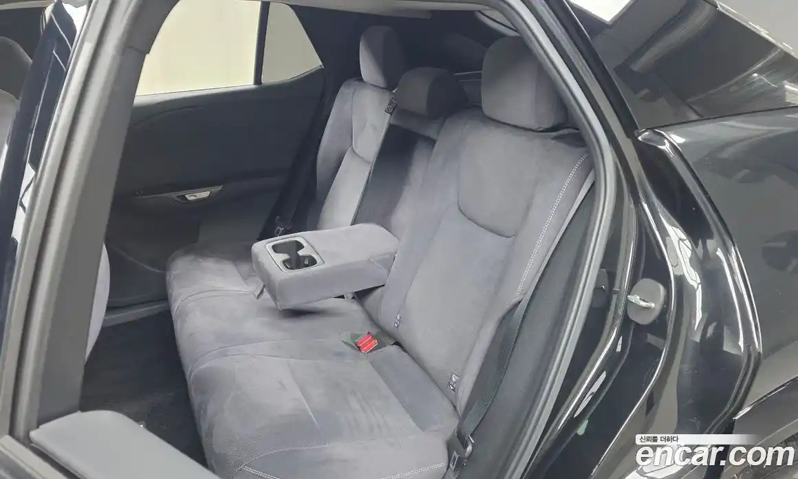 Lexus RZ 2023 0.2 гидро, фото 18
