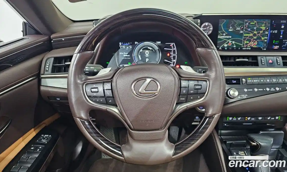 Lexus ES 2021 2.5 гидро, фото 21