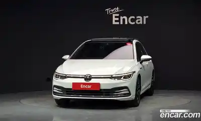Volkswagen Golf 2024 2.0 автомат (гидро), миниатюра 3