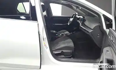 Volkswagen Golf 2024 2.0 автомат (гидро), миниатюра 10