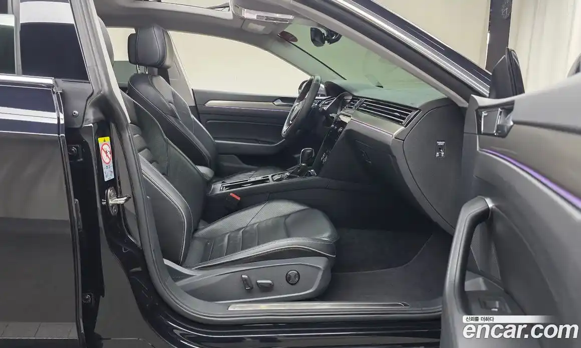 Volkswagen Arteon 2019 2.0 автомат (гидро), фото 16