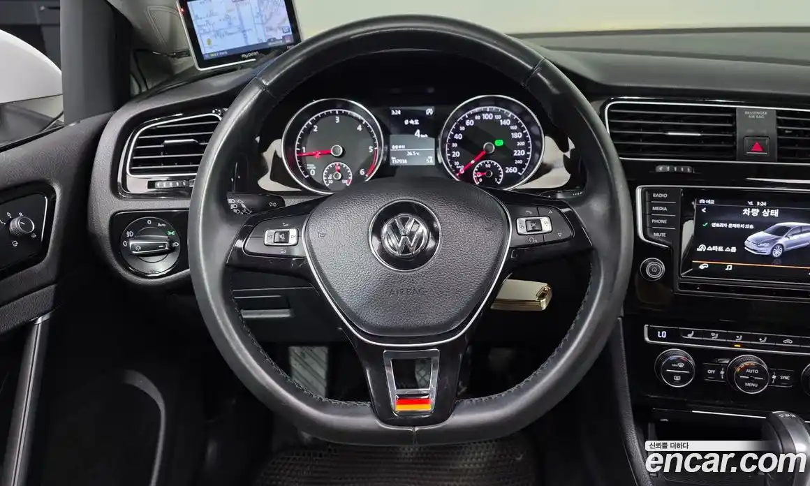 Volkswagen Golf 2015 2.0 автомат (гидро), фото 13