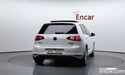 Volkswagen Golf 2015 2.0 автомат (гидро), миниатюра 4