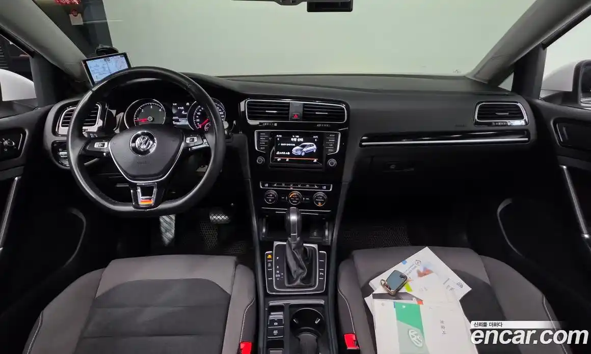 Volkswagen Golf 2015 2.0 автомат (гидро), фото 7