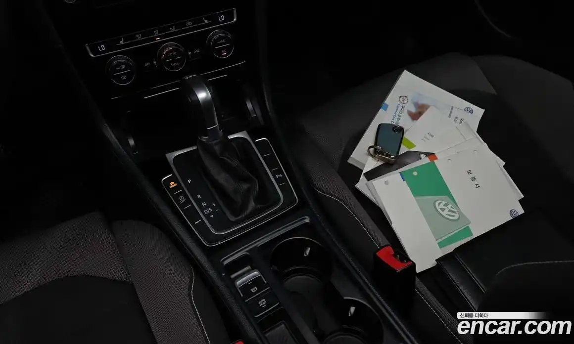 Volkswagen Golf 2015 2.0 автомат (гидро), фото 9