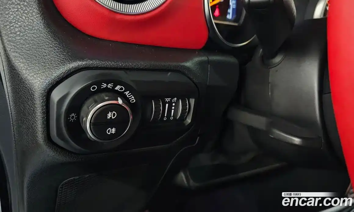 Jeep Wrangler 2021 2.0 автомат (гидро), фото 24