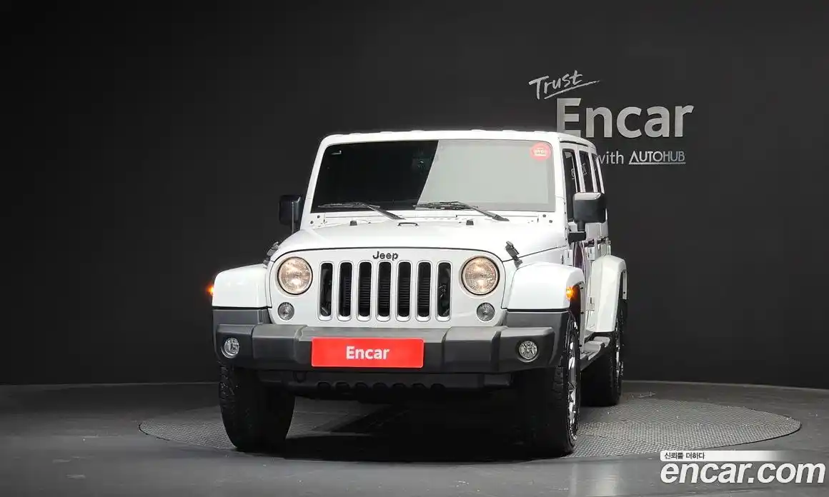 Jeep Wrangler 2016 3.6 автомат (гидро), фото 3