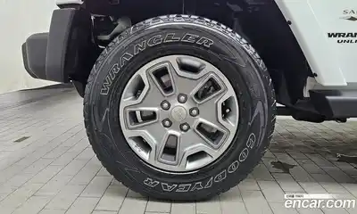 Jeep Wrangler 2016 3.6 автомат (гидро), миниатюра 5