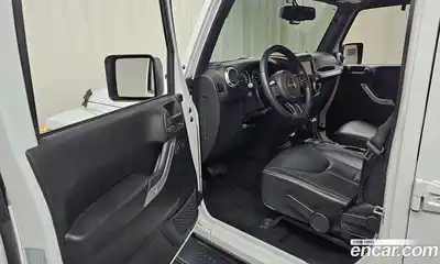 Jeep Wrangler 2016 3.6 автомат (гидро), миниатюра 10