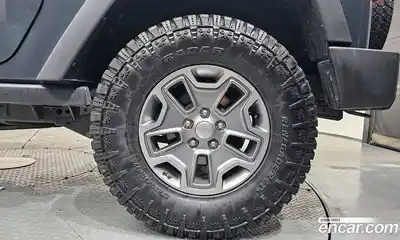 Jeep Wrangler 2017 3.6 автомат (гидро), миниатюра 7