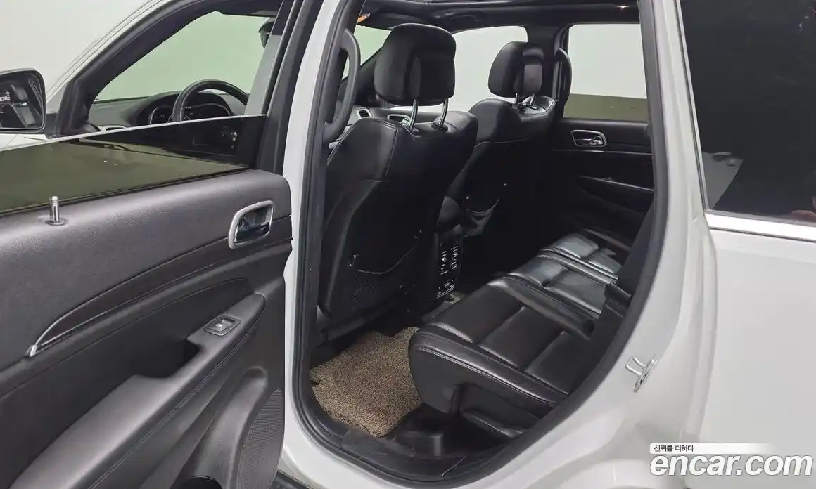 Jeep Cherokee 2018 3.6 автомат (гидро), фото 18