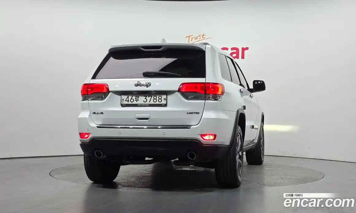 Jeep Cherokee 2018 3.6 автомат (гидро), фото 4