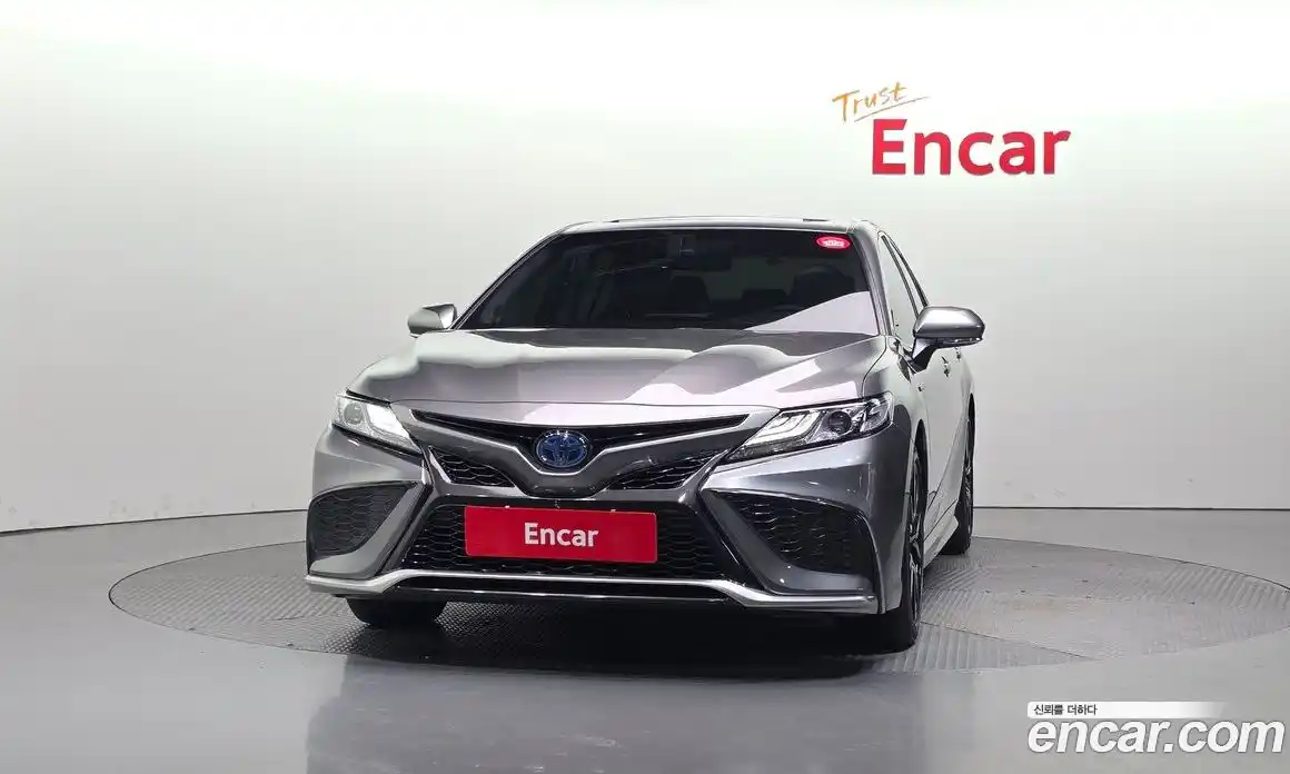 Toyota Camry 2024 2.5 гидро, фото 3