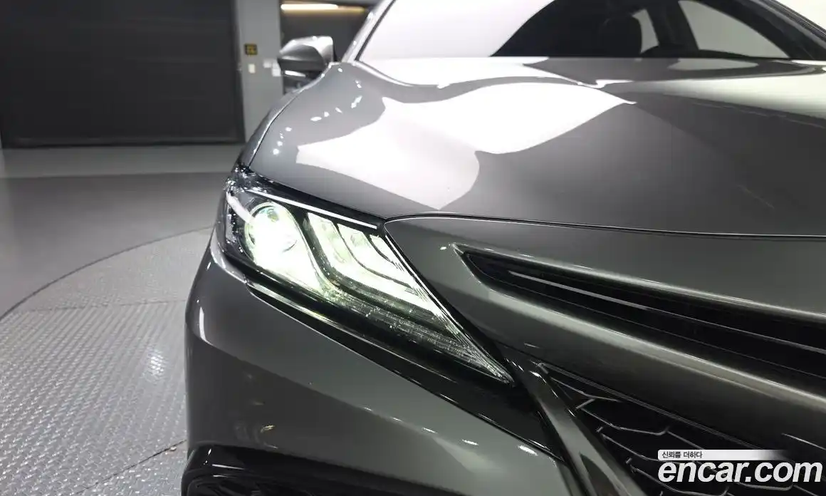Toyota Camry 2024 2.5 гидро, фото 8