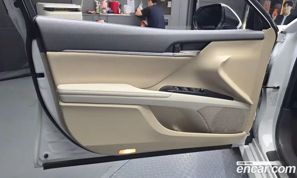 Toyota Camry 2019 2.5 гидро, фото 14