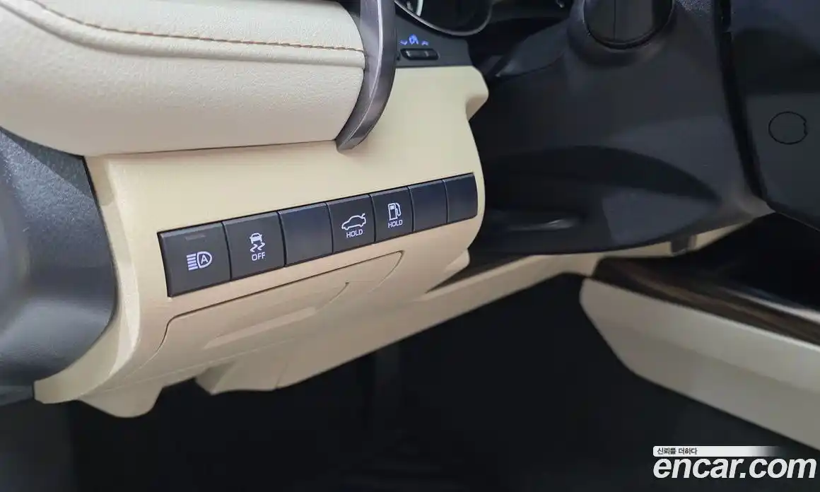 Toyota Camry 2019 2.5 гидро, фото 25