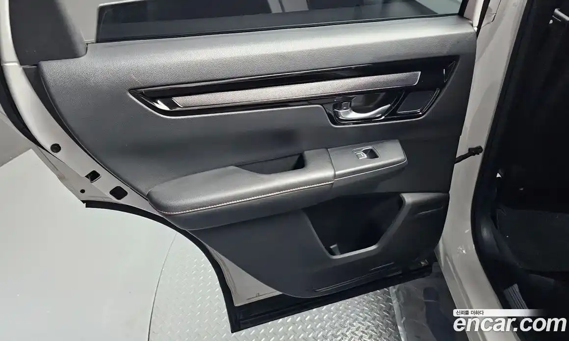 Honda CR-V 2024 2.0 автомат (гидро), фото 15