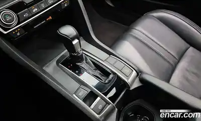 Honda Civic 2018 2.0 автомат (гидро), миниатюра 12