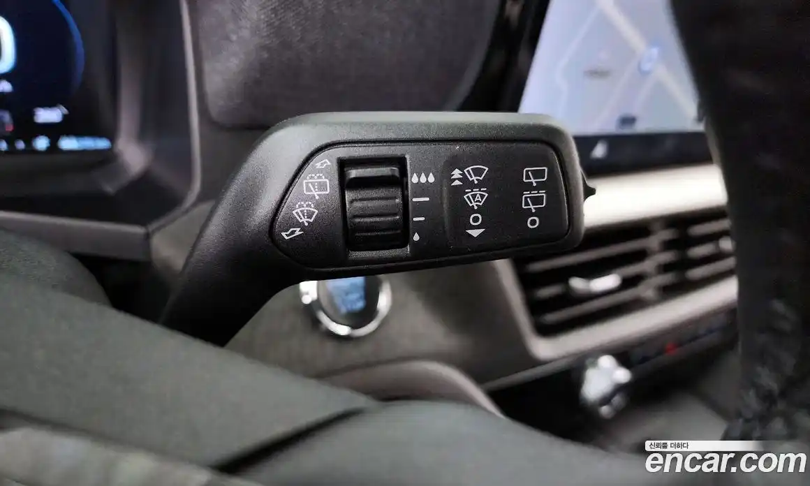 Ford Explorer 2025 2.3 автомат (гидро), фото 23