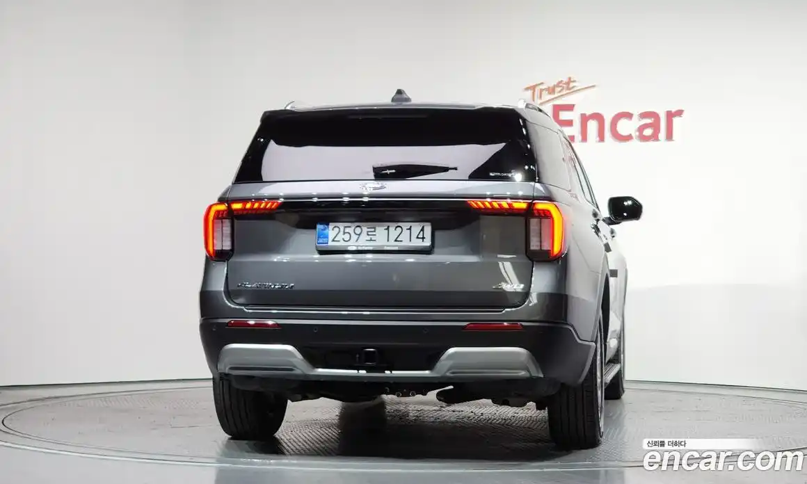 Ford Explorer 2025 2.3 автомат (гидро), фото 3